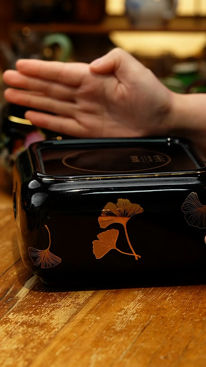 【闪购商品】莺歌烧/四方银杏黑底