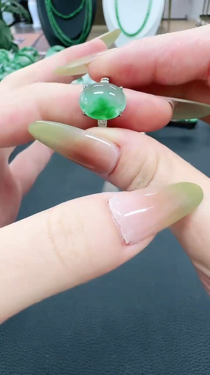 未镶嵌1石英质玉（非洲翠）/9596