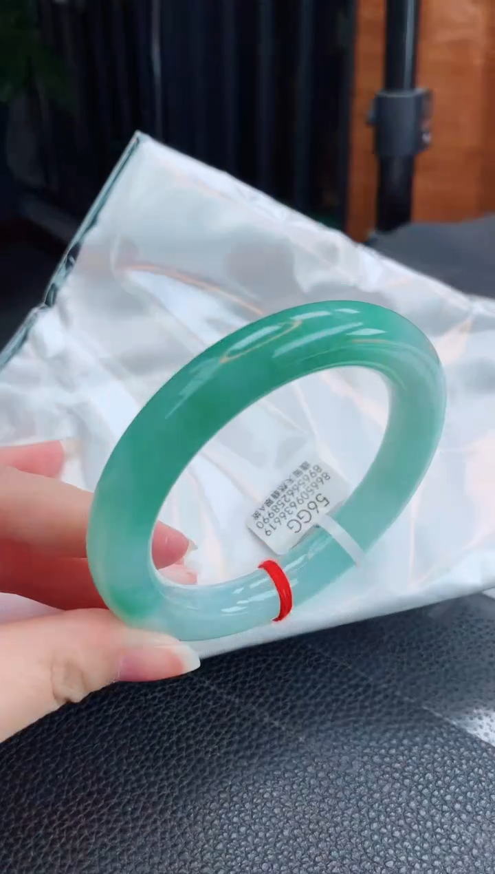 【闪购商品】翡翠手镯未镶嵌缅甸天然翡翠A货手镯