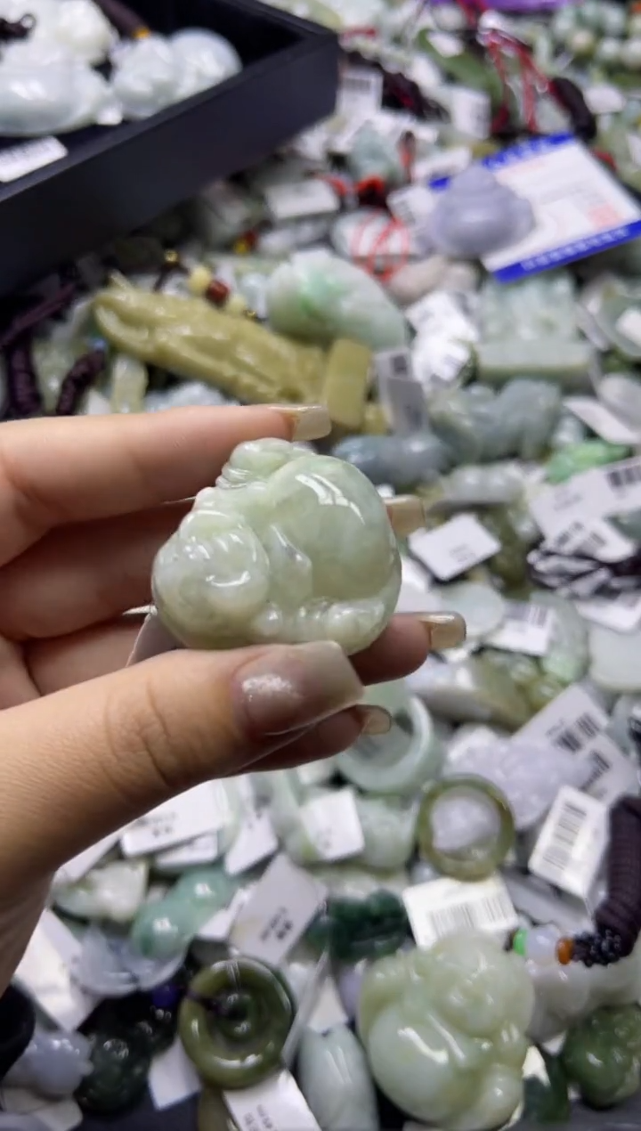 【闪购商品】翡翠颈饰未镶嵌00008567