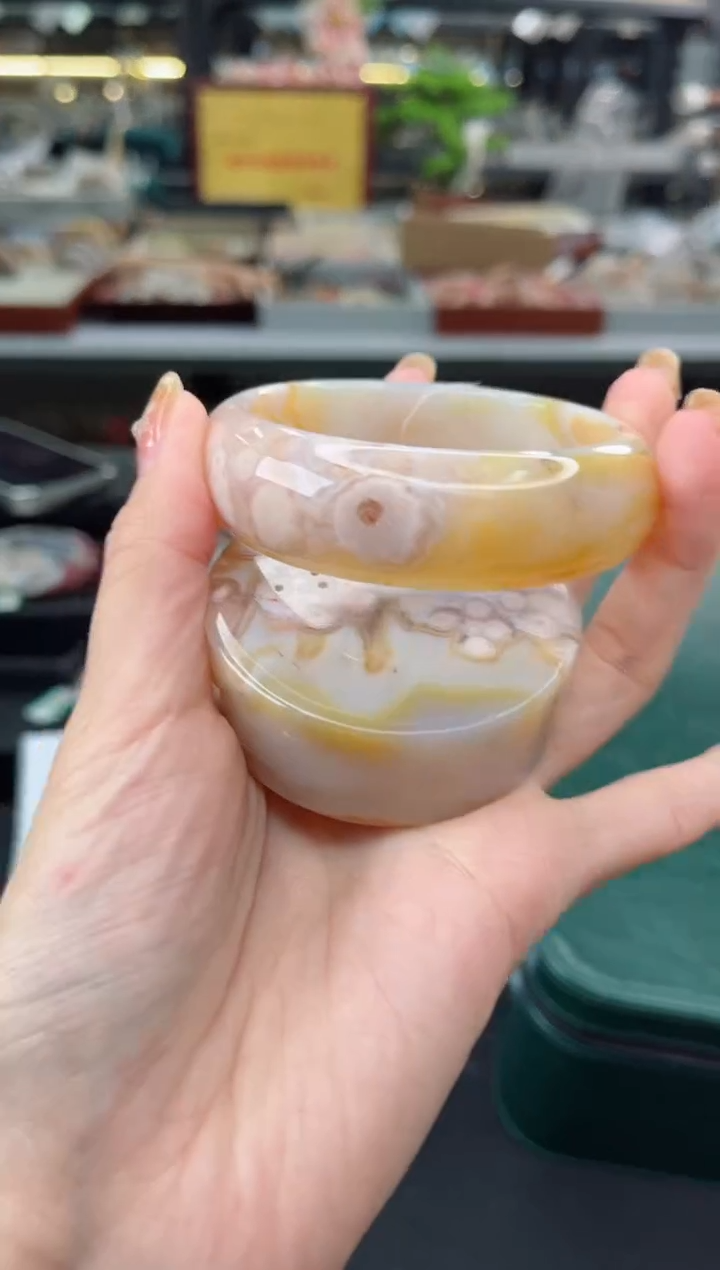 【闪购商品】石英质玉手镯未镶嵌59圈口（赠品镯心）3569208