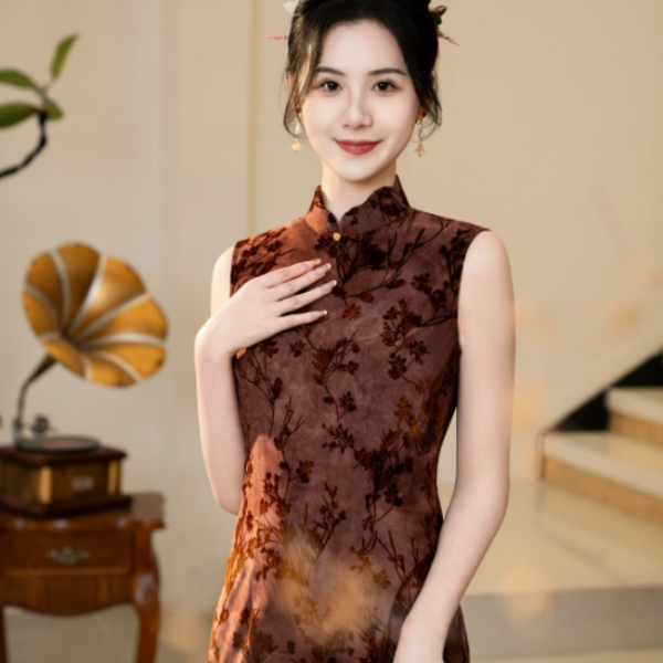 女色年华春夏新款黄绿色高级旗袍气质网红时尚夏季复古日常中国风