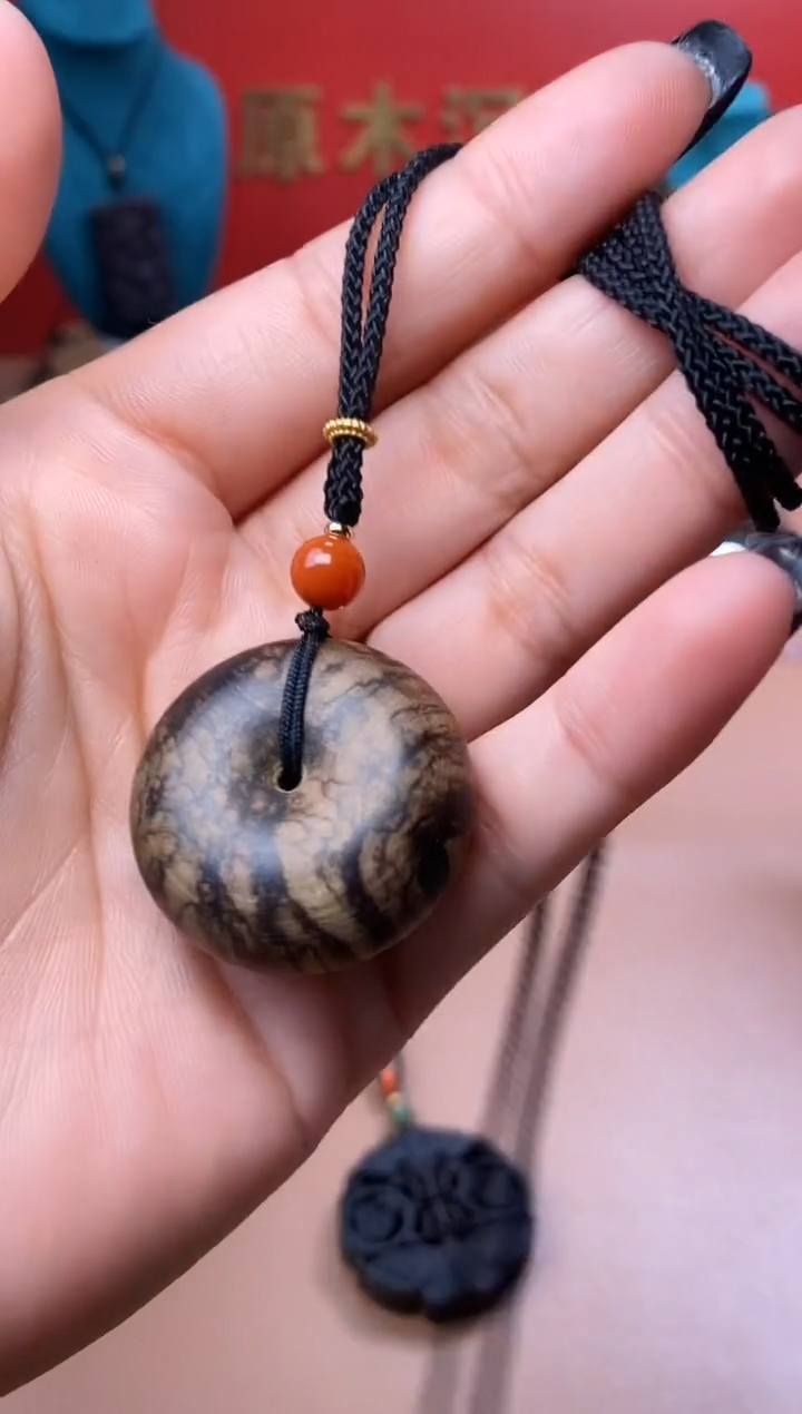 【闪购商品】沉香木手串L白棋瘿子瘤平安扣HF00640302