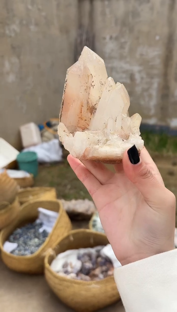 【闪购商品】摆件未镶嵌水晶水晶181