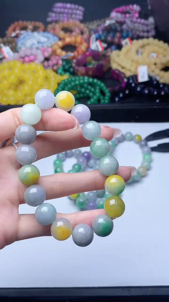 翡翠未镶嵌颈饰102