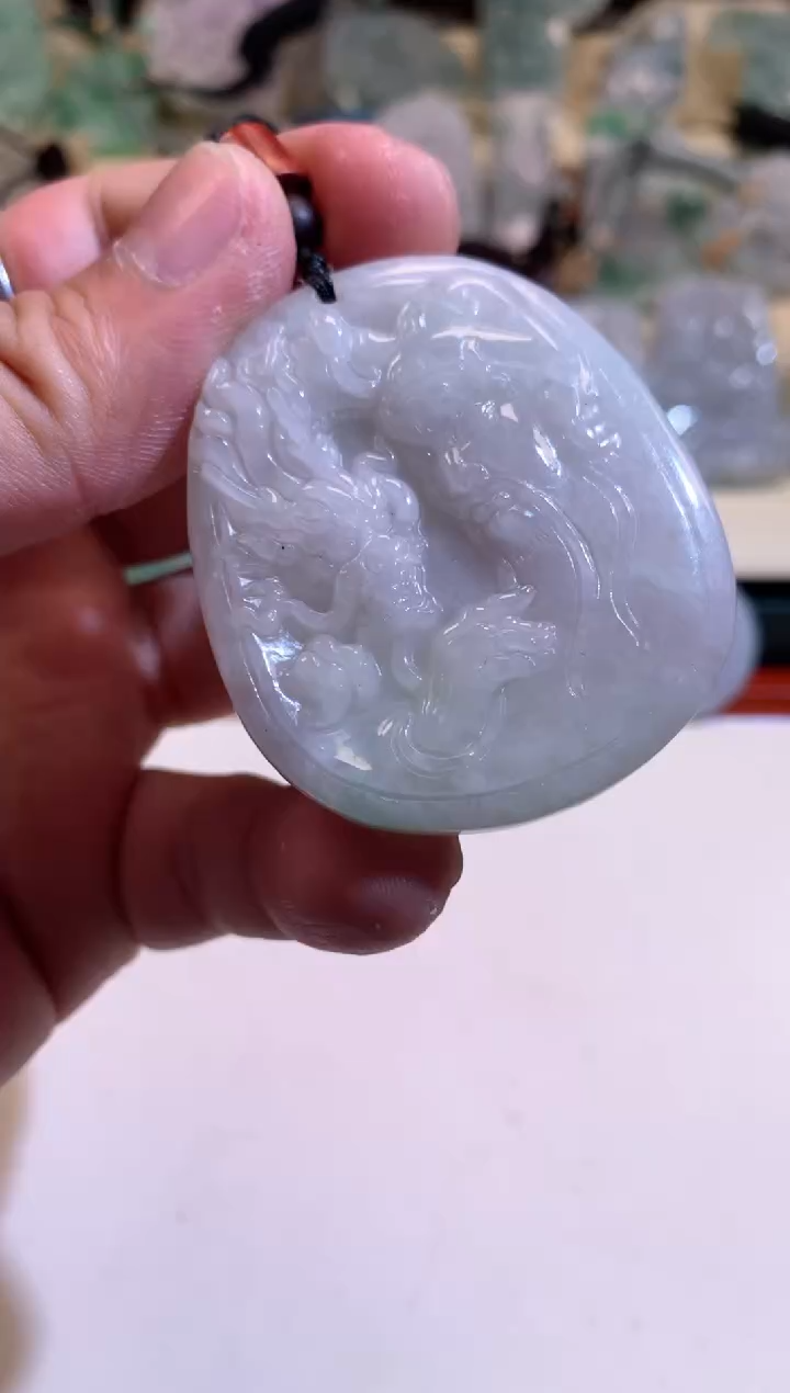 【闪购商品】翡翠颈饰未镶嵌01/13/183