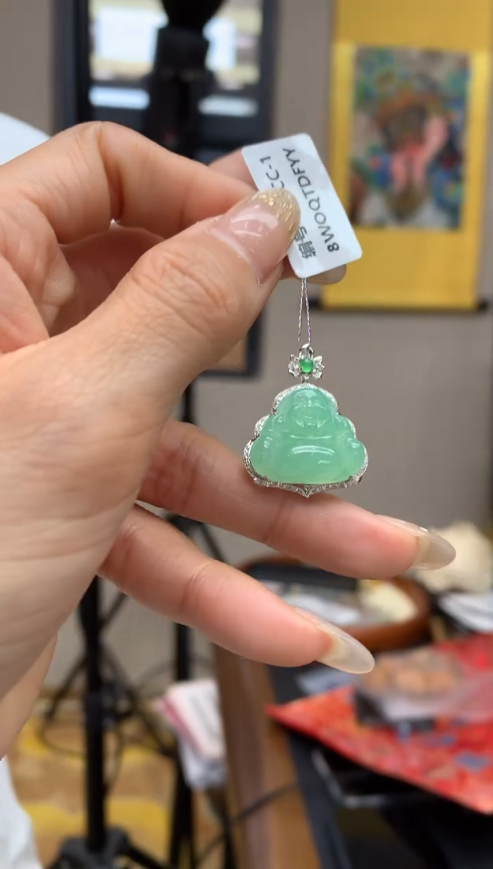 【闪购商品】翡翠颈饰18K金镶嵌佛公