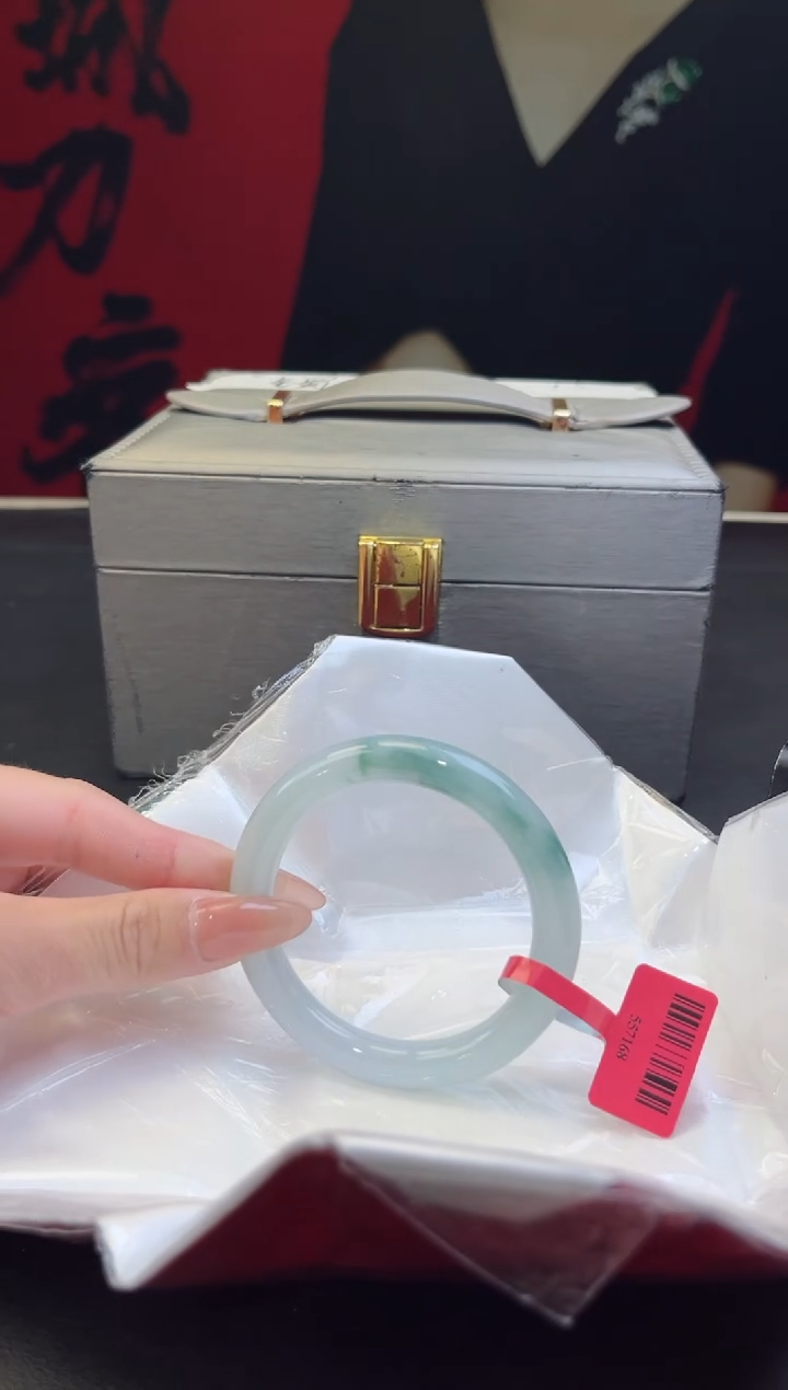 【闪购商品】翡翠手镯未镶嵌5翡翠手镯