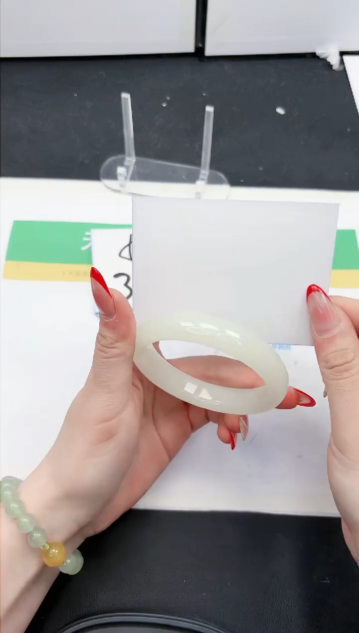 【闪购商品】石英质玉手镯未镶嵌309-57.5