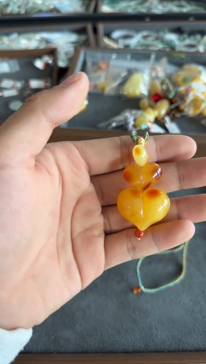 蜜蜡颈饰未镶嵌7832号买断