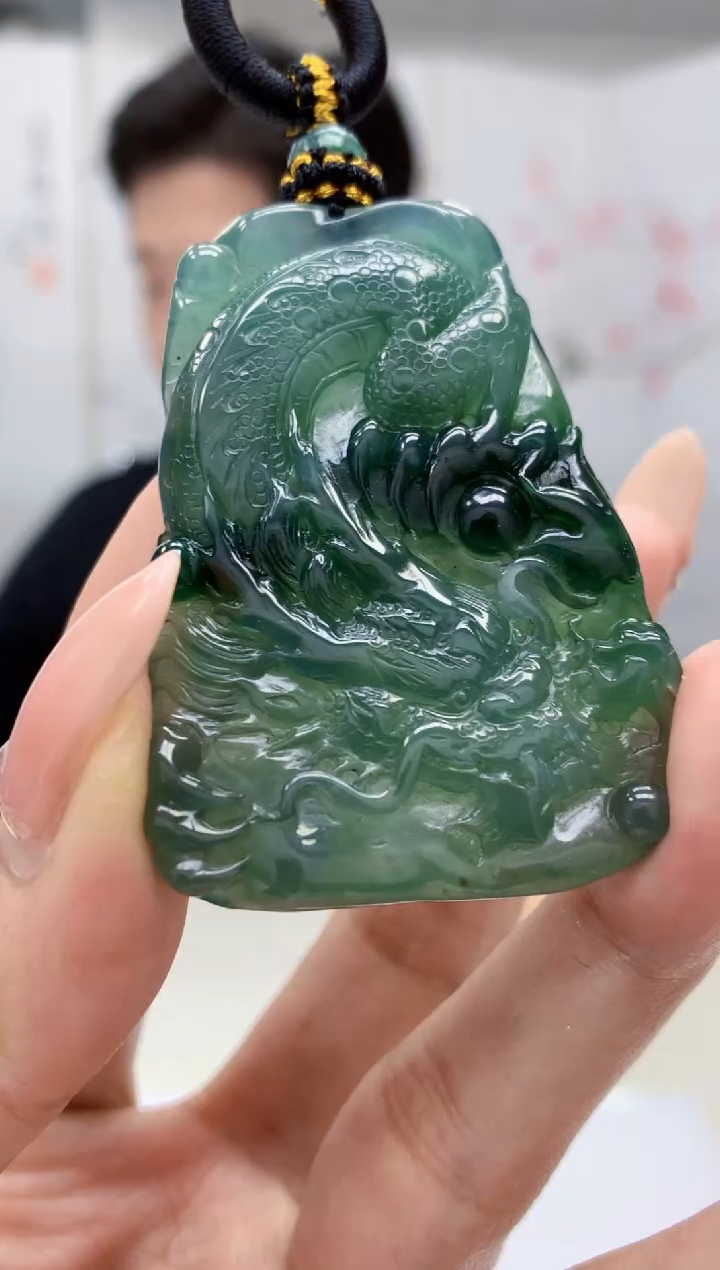 【闪购商品】定制翡翠未镶嵌4917MM-毛货挂件87