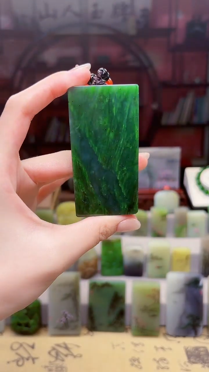 未镶嵌和田玉挂件2