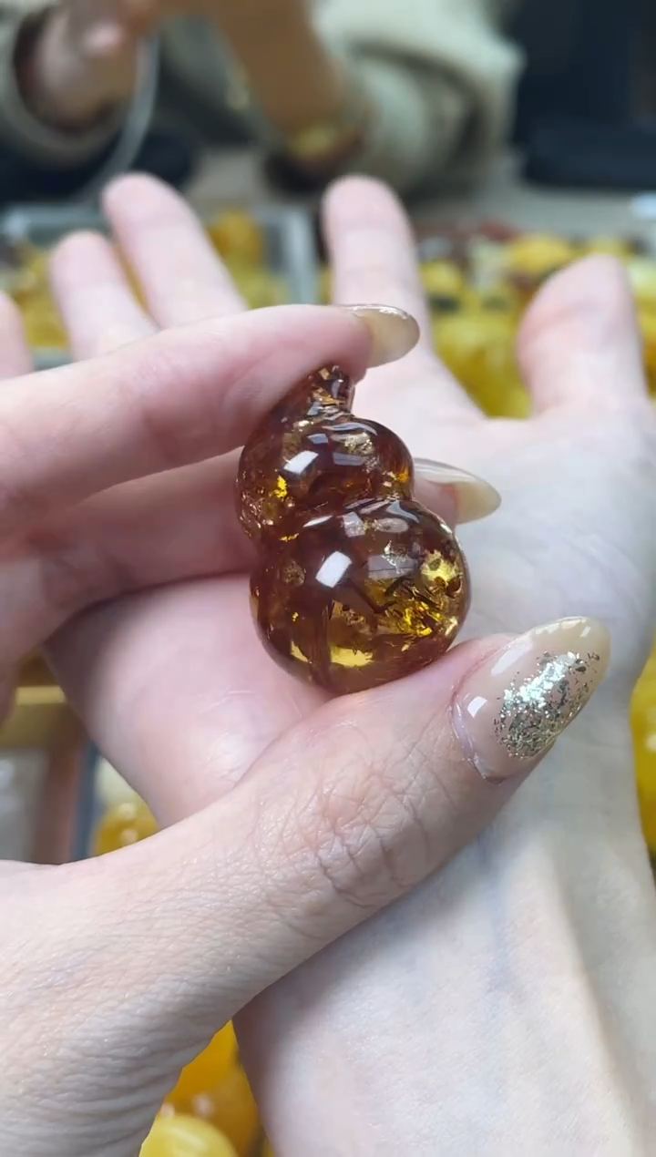 裸石琥珀未镶嵌J17