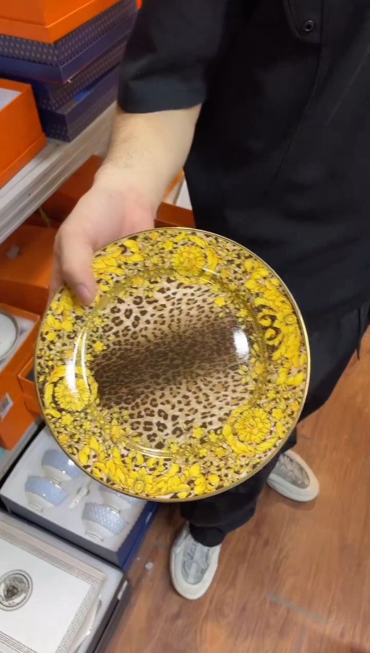 杯鸿辉家品牌瓷器，京东包邮！