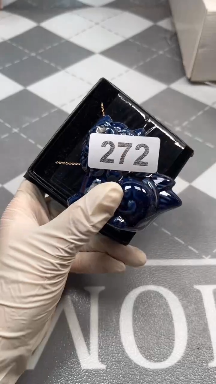 瓷片陶瓷如图所示周边