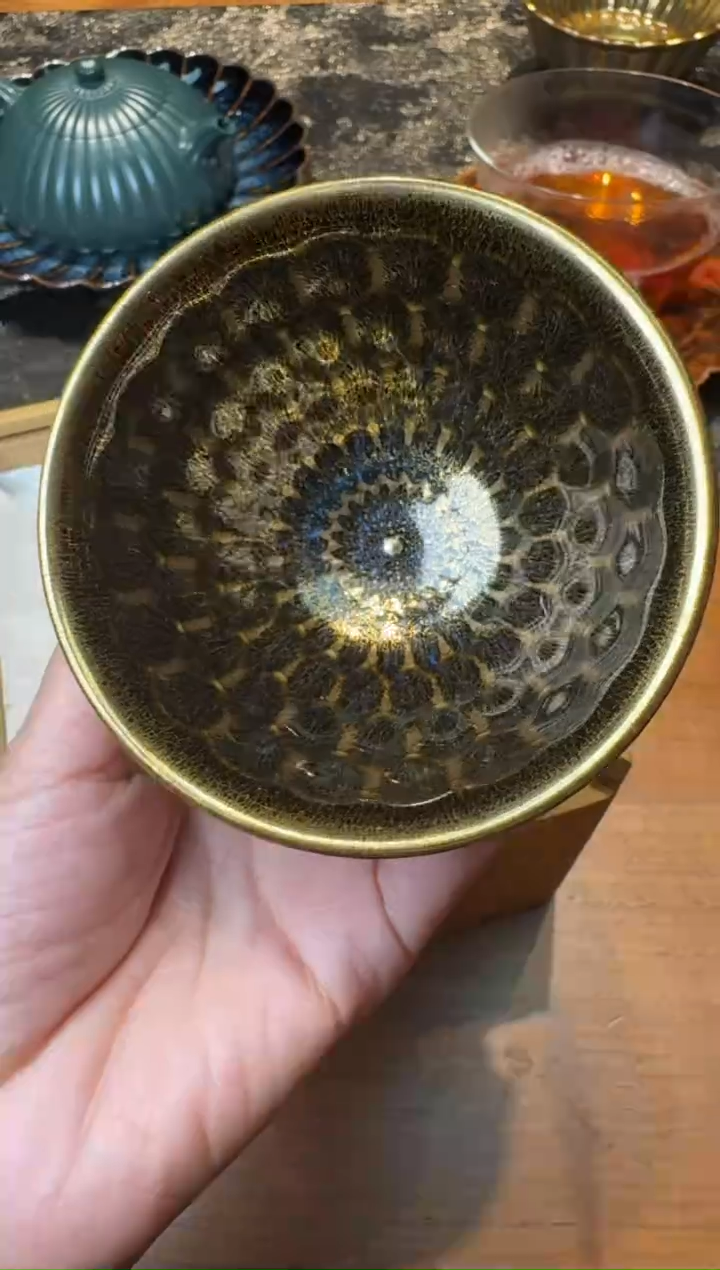 范泽锋砾石融金见喜103