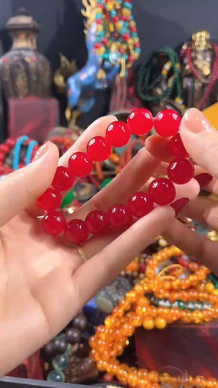 【闪购商品】和田玉（糖玉）手串未镶嵌【闪购商品】红色和田玉手串da