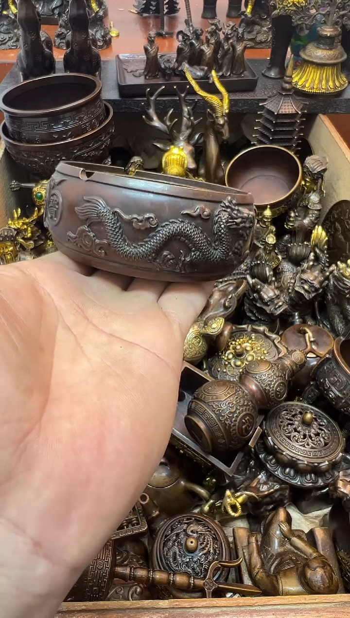 1案台摆件 物品摆件（不是直播间所见即所得退1赔10）