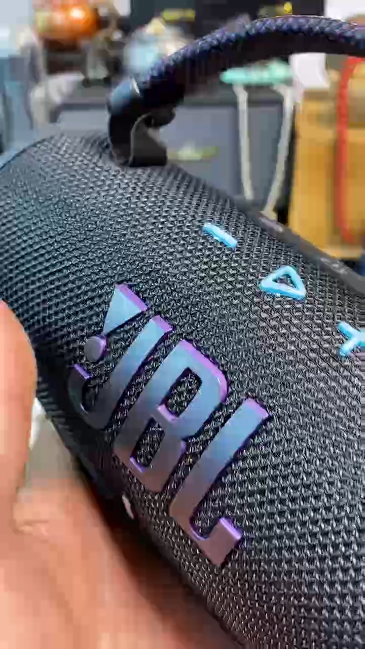 瓷片闪购商品，如图所示