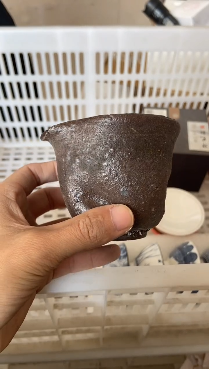 杯子瓷无运费险有瑕疵的摄影的产品有使用过的痕迹有点脏介意勿拍