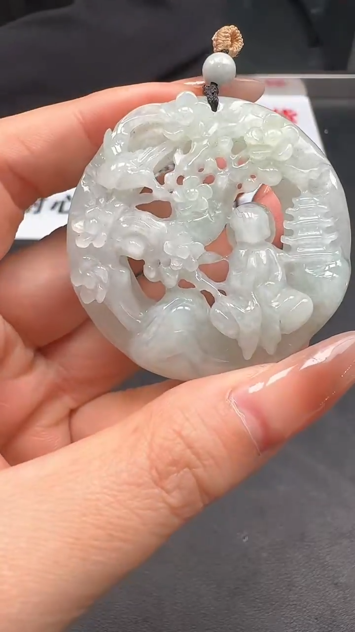 【闪购商品】翡翠颈饰未镶嵌山水牌0888/37