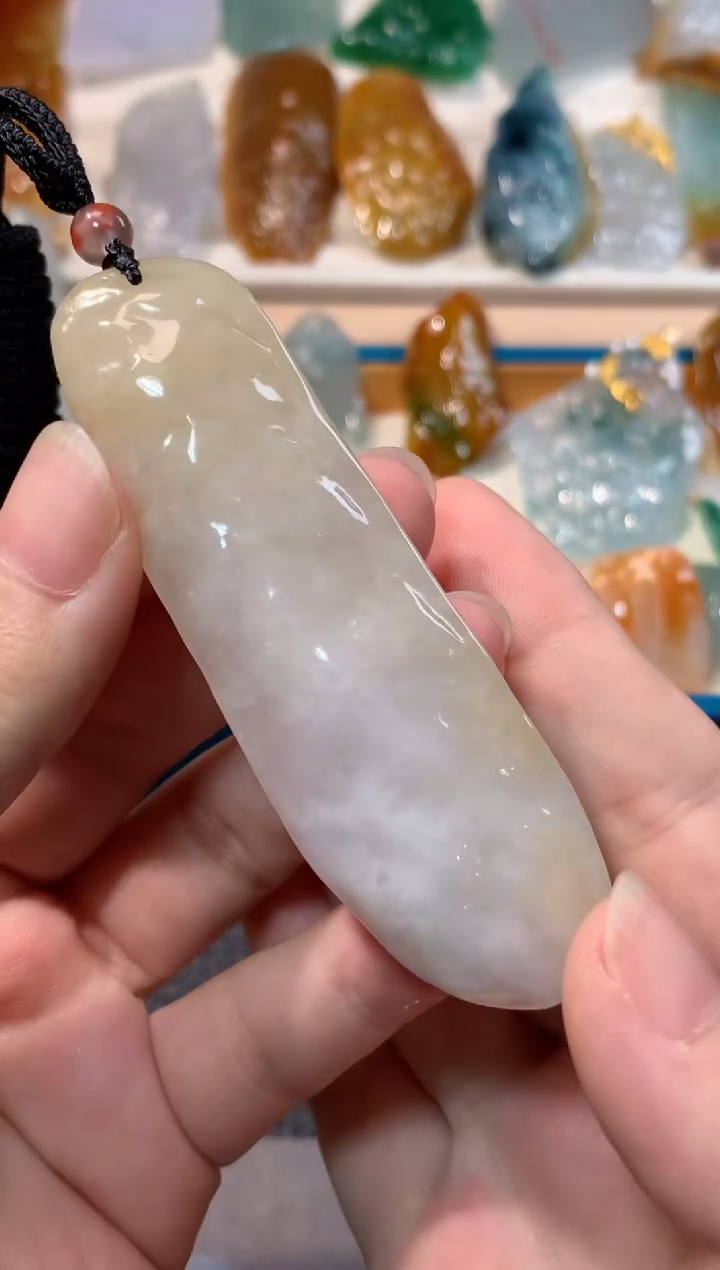 吊坠(不含链)未镶嵌翡翠吊坠