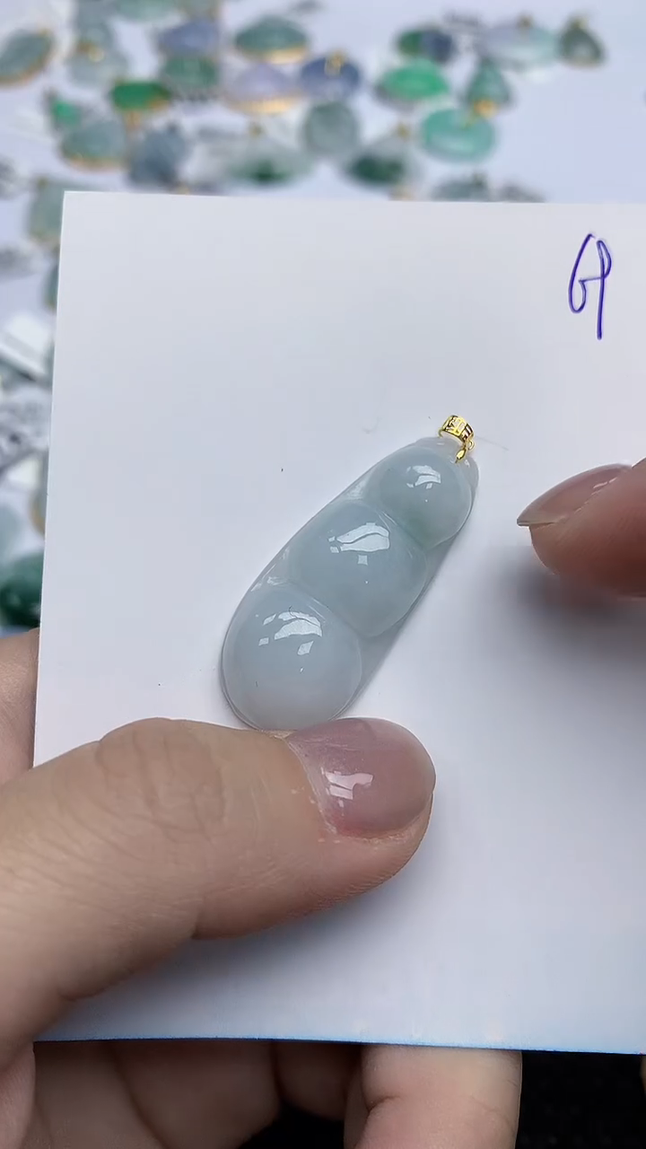 【闪购商品】翡翠挂件18K金镶嵌天然翡翠A货