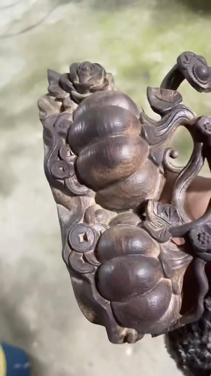 【闪购商品】木木雕新年快乐香木摆件