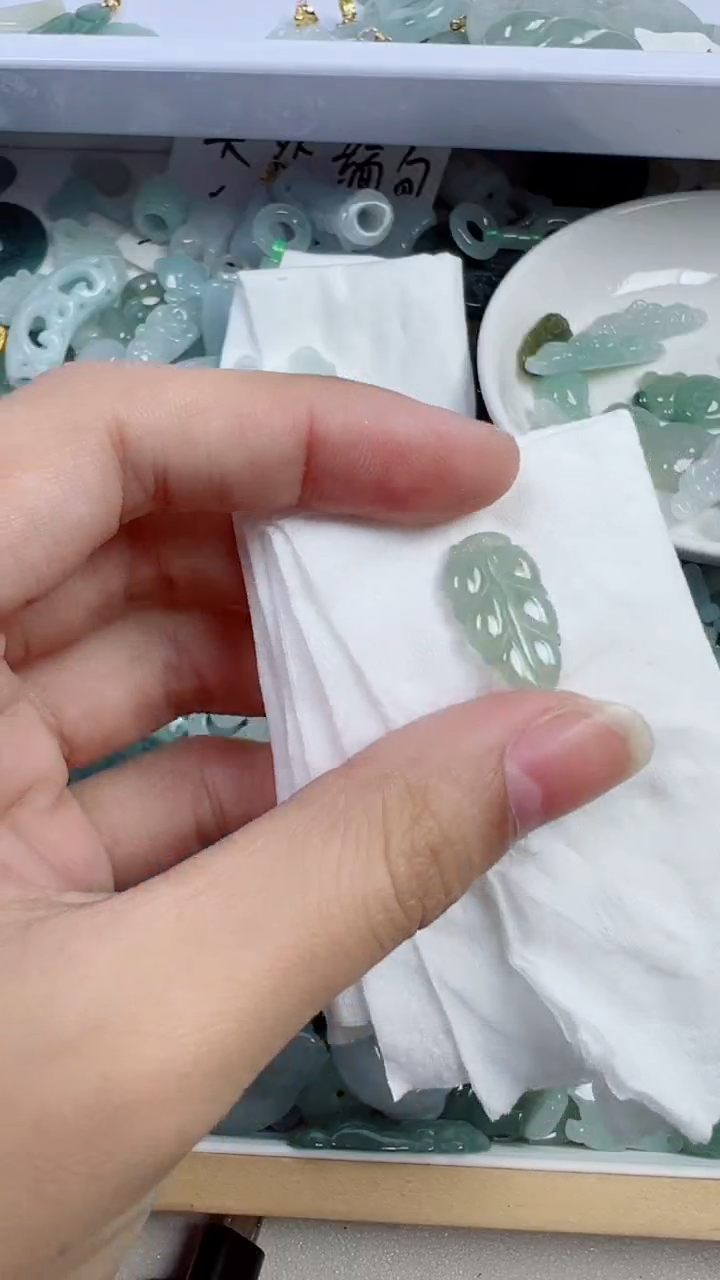 散珠翡翠217号链接，A货翡翠