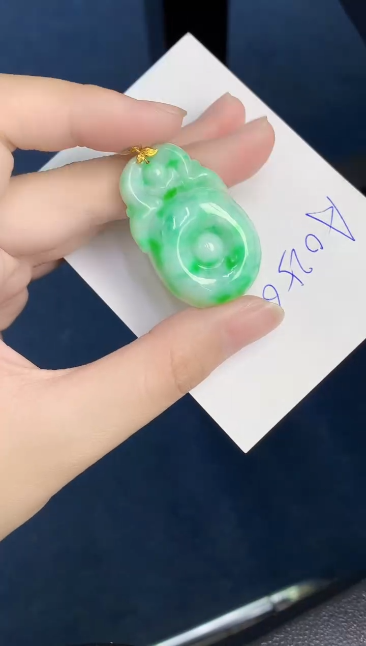 【闪购商品】翡翠颈饰18K金镶嵌0000000001