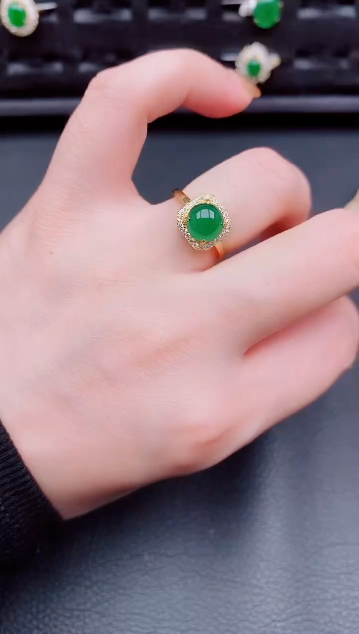 【闪购商品】翡翠戒指银S925镶嵌天然a货翡翠258
