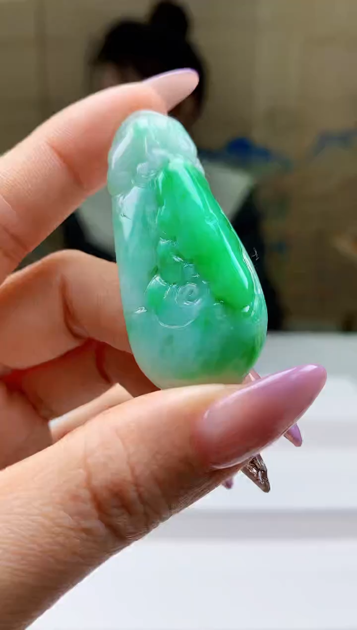 【闪购商品】定制翡翠未镶嵌5156ty-毛货挂件85