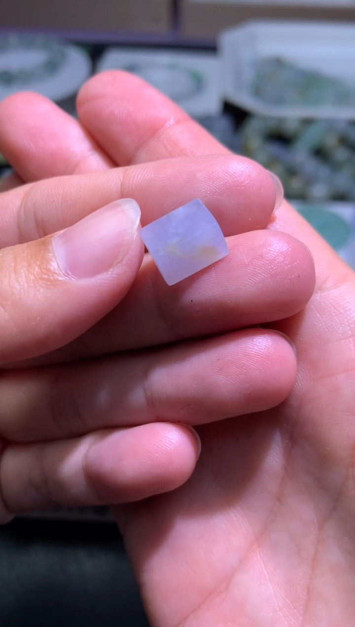 【闪购商品】定制翡翠未镶嵌毛货