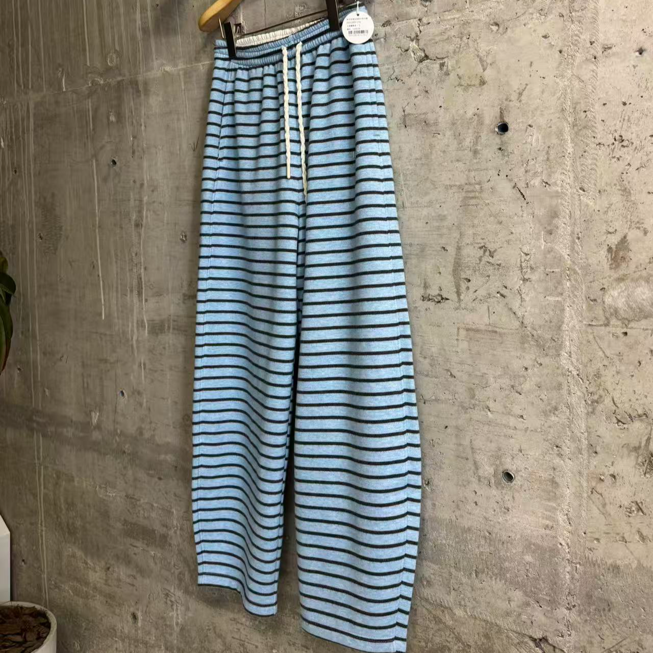 luluzou麻花抽绳加绒条纹12162