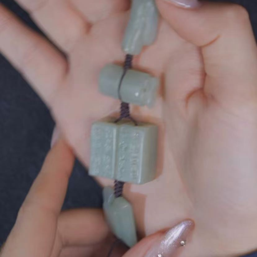 晚清和田玉四连挂串