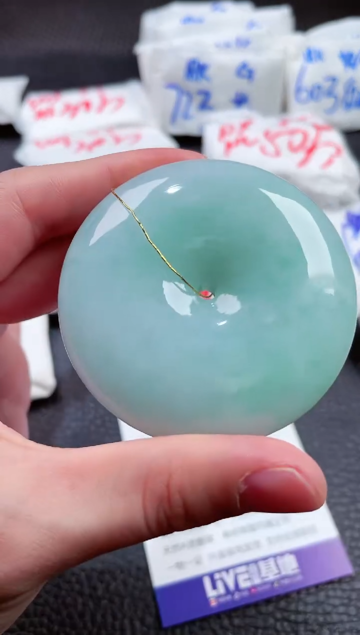 【闪购商品】翡翠未镶嵌颈饰00002855