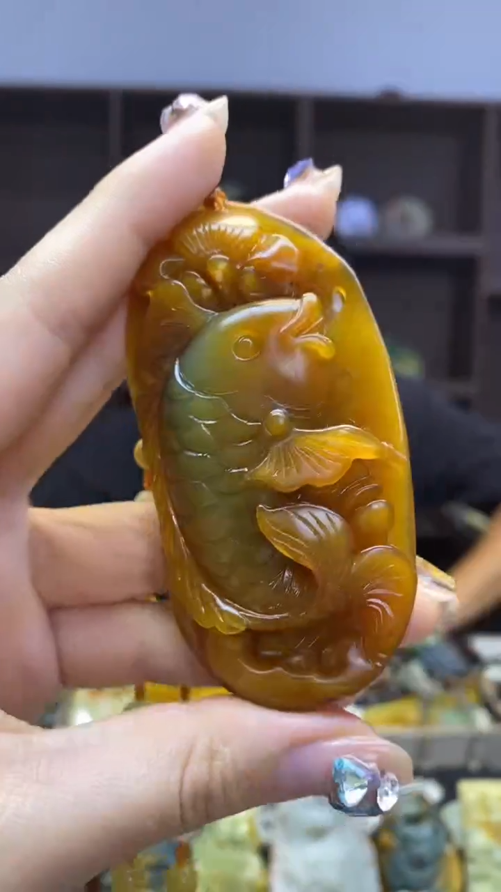 未镶嵌岫玉挂件  