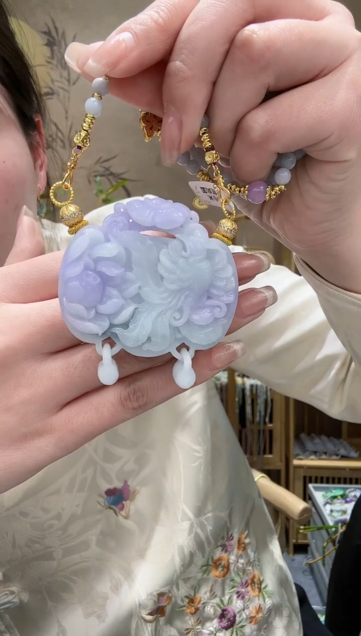 【闪购商品】翡翠颈饰未镶嵌吊坠