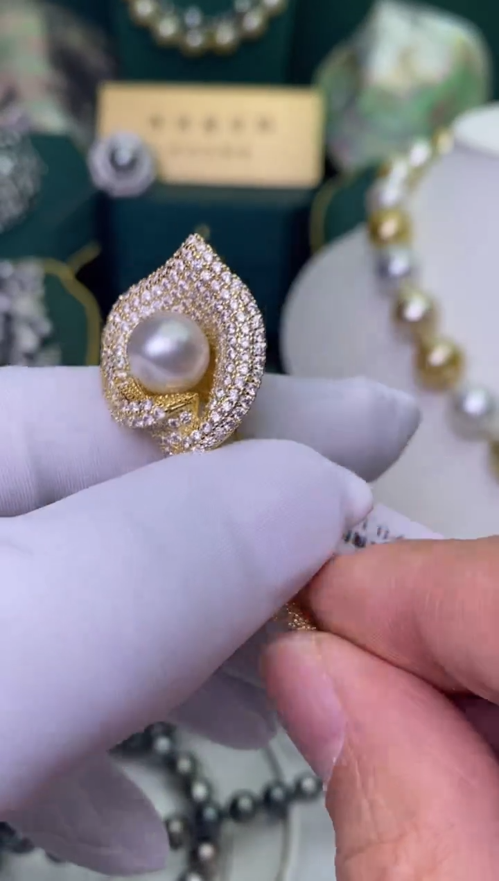 【闪购商品】海水珍珠胸饰未镶嵌1