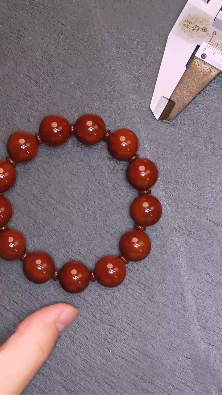 【闪购商品】橄榄核吊坠15光珠回血