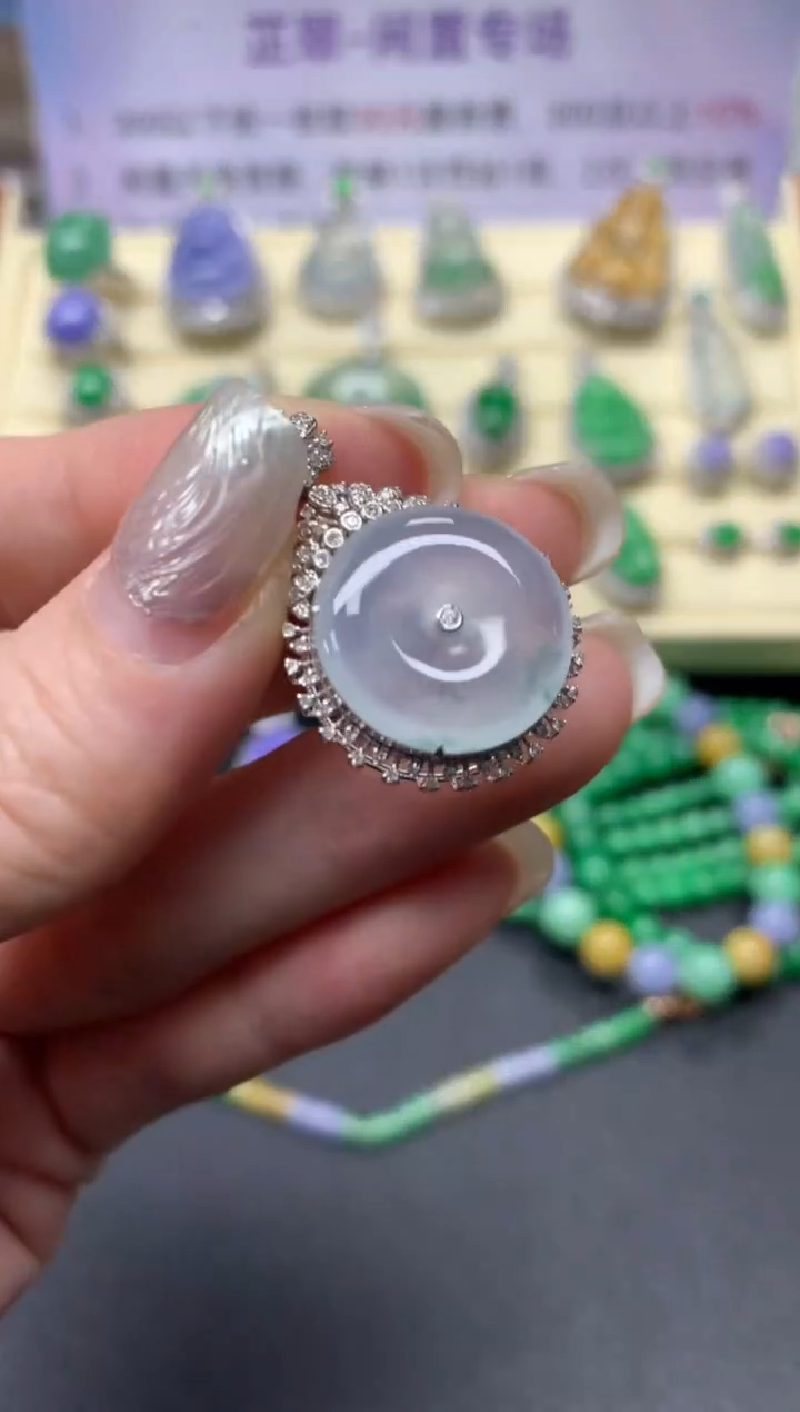 【闪购商品】翡翠吊坠(不含链)18K金镶嵌吊坠|3980+398