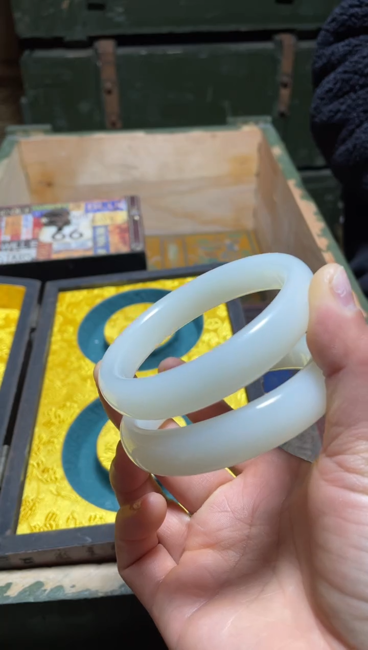 【闪购商品】手镯两件一起给