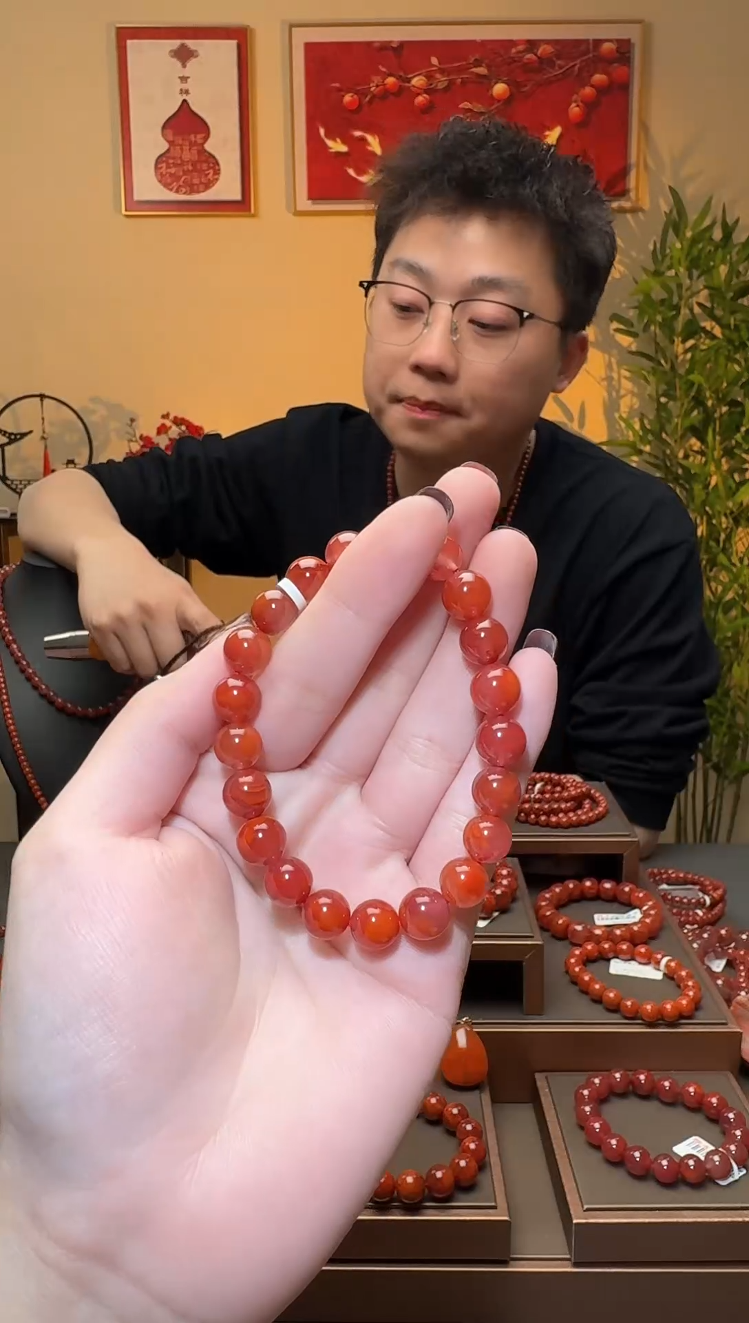 【闪购商品】南红玛瑙手串未镶嵌一条约9mm 多样性发货