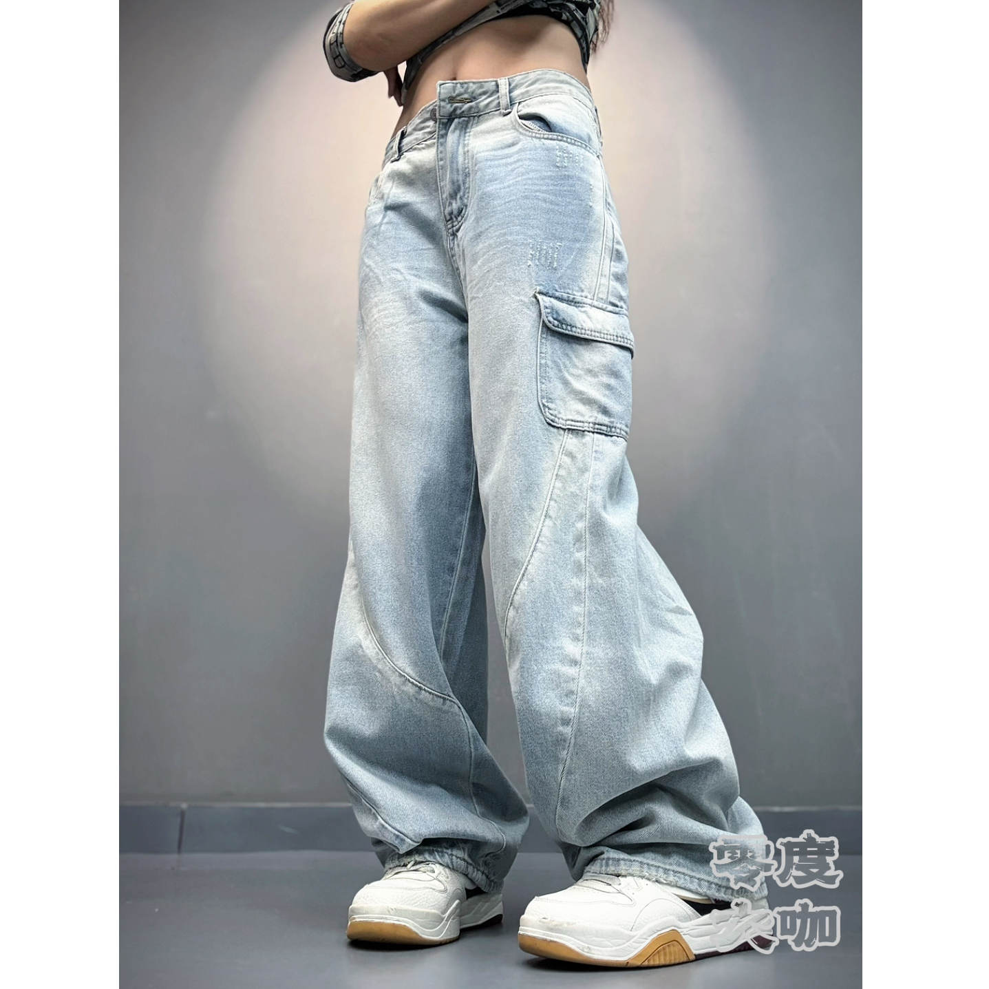 M6236款工装牛仔裤弯刀裤