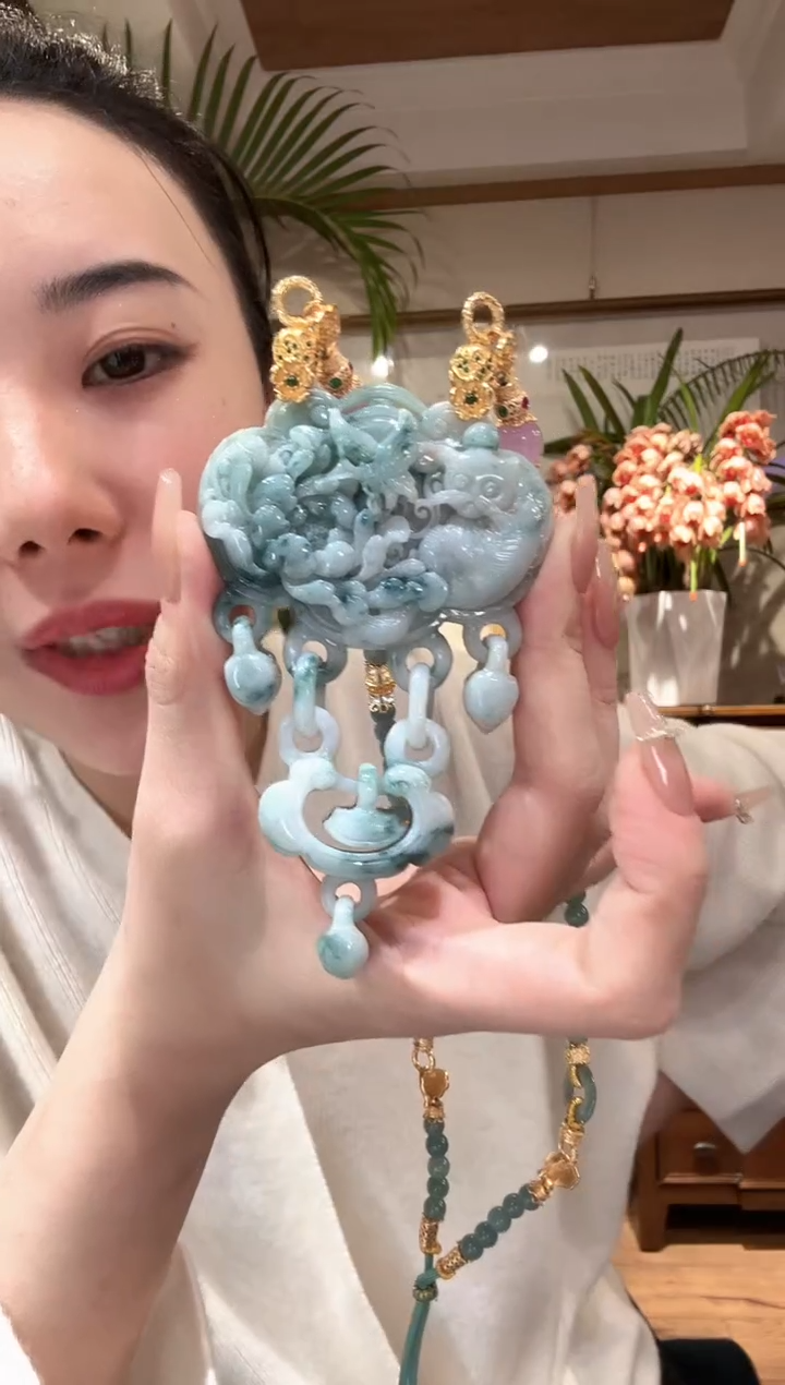 【闪购商品】翡翠颈饰未镶嵌国风