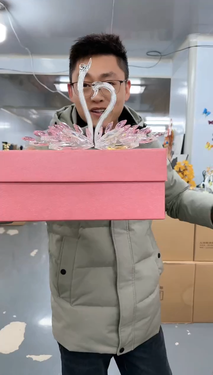 【闪购商品】玻璃小飞0007