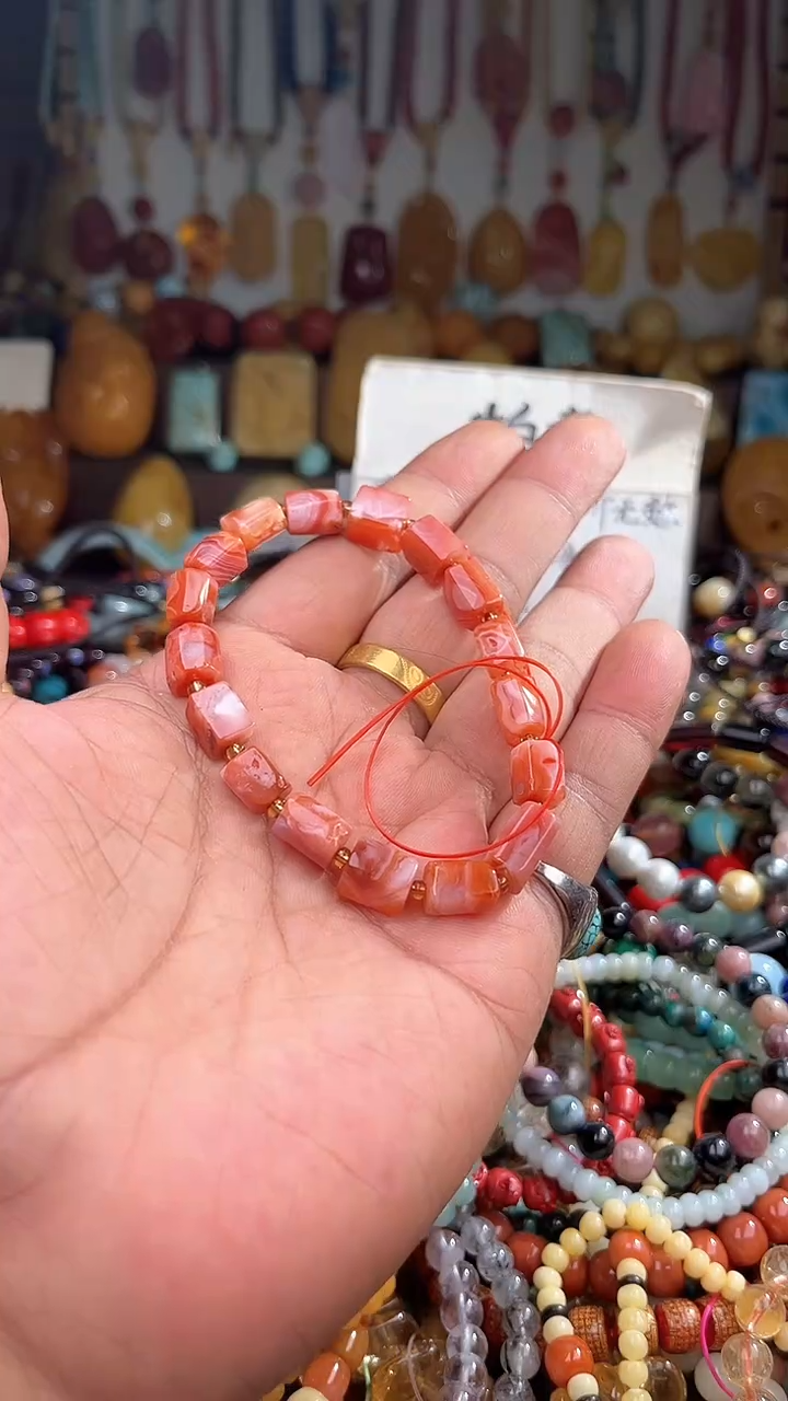 未镶嵌.南红玛瑙月*一物一拍 005100