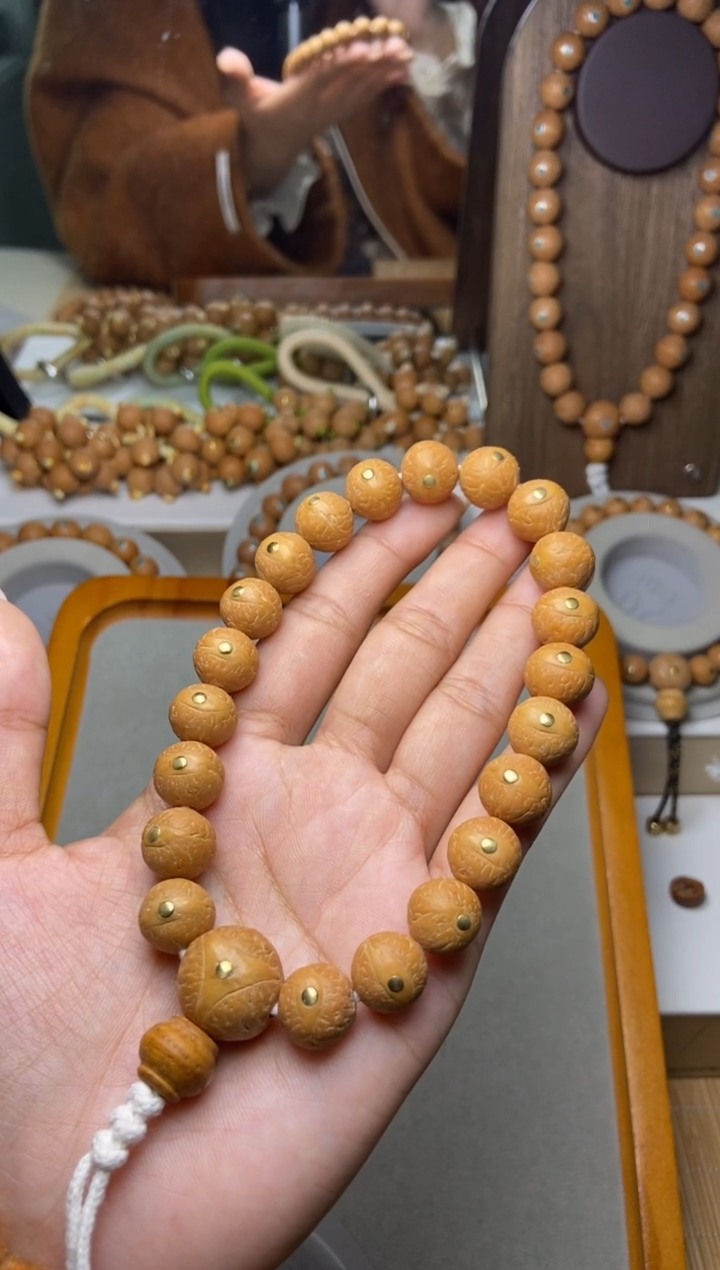 吊坠凤眼菩提12凤眼铜钉手串