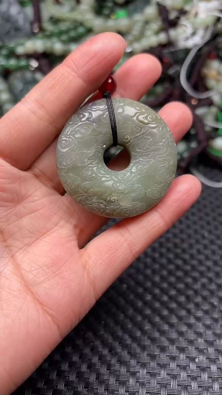 【闪购商品】和田玉颈饰未镶嵌1