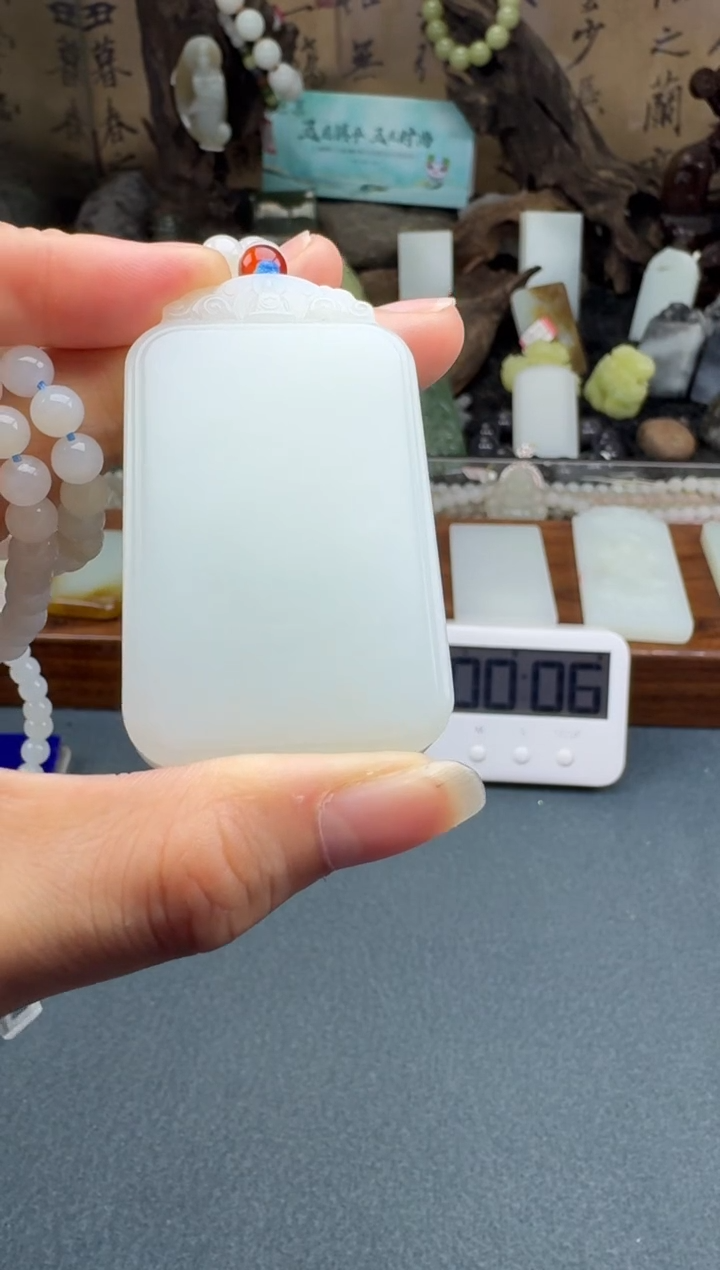 【闪购商品】和田玉颈饰未镶嵌开心